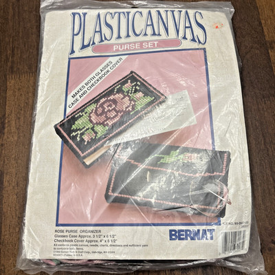 1990 Bernat Plastic Canvas Purse Set Eye Glasses Casse Checkbook Cover Craft Vtg