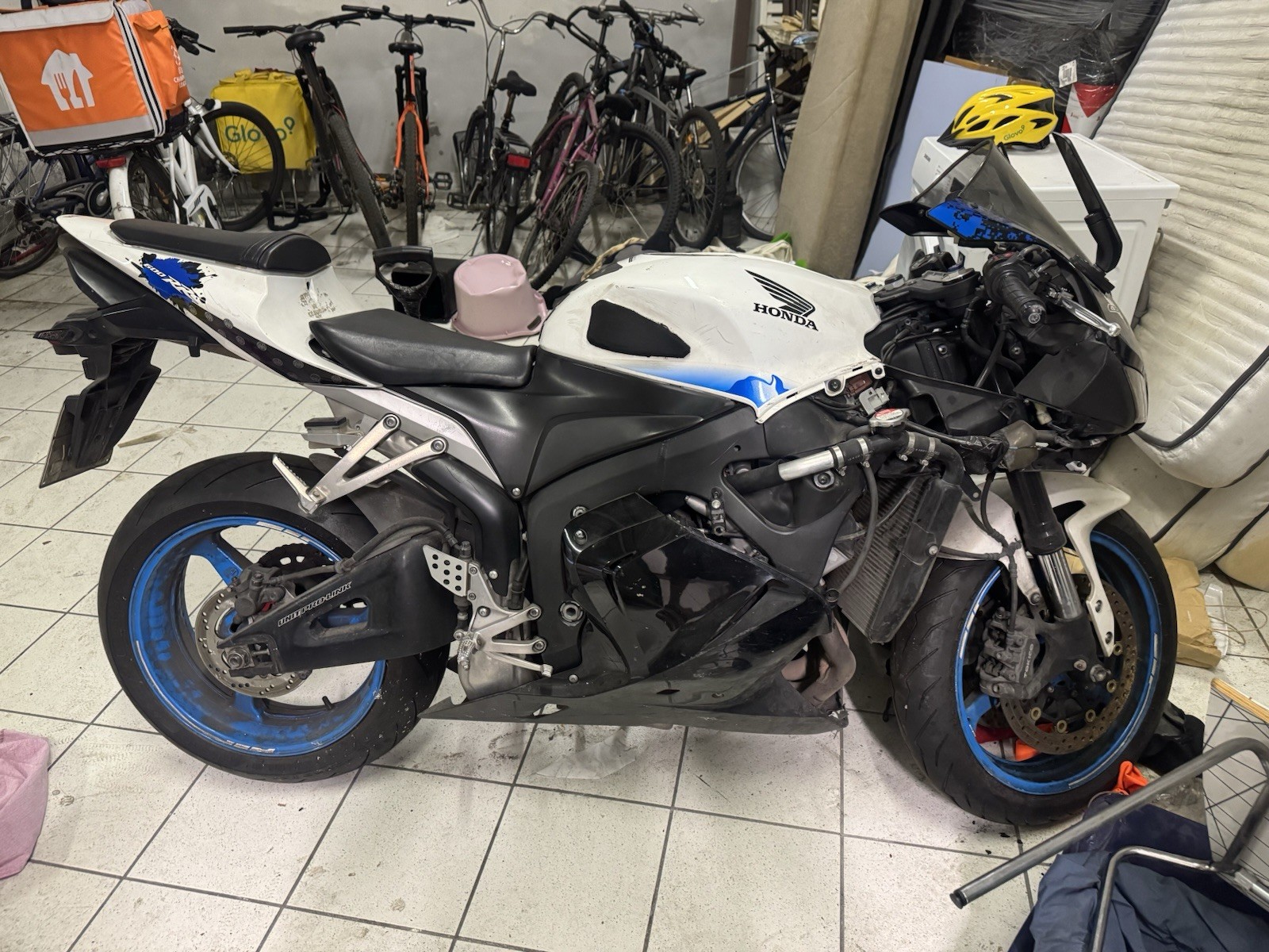 Cbr600rr 2011 foto 2