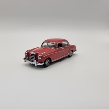 143 Mercedes-benz 220s Ponton 1956 Minichamps. 143 Mercedes-benz 220s Ponton 1956 Minichamps.