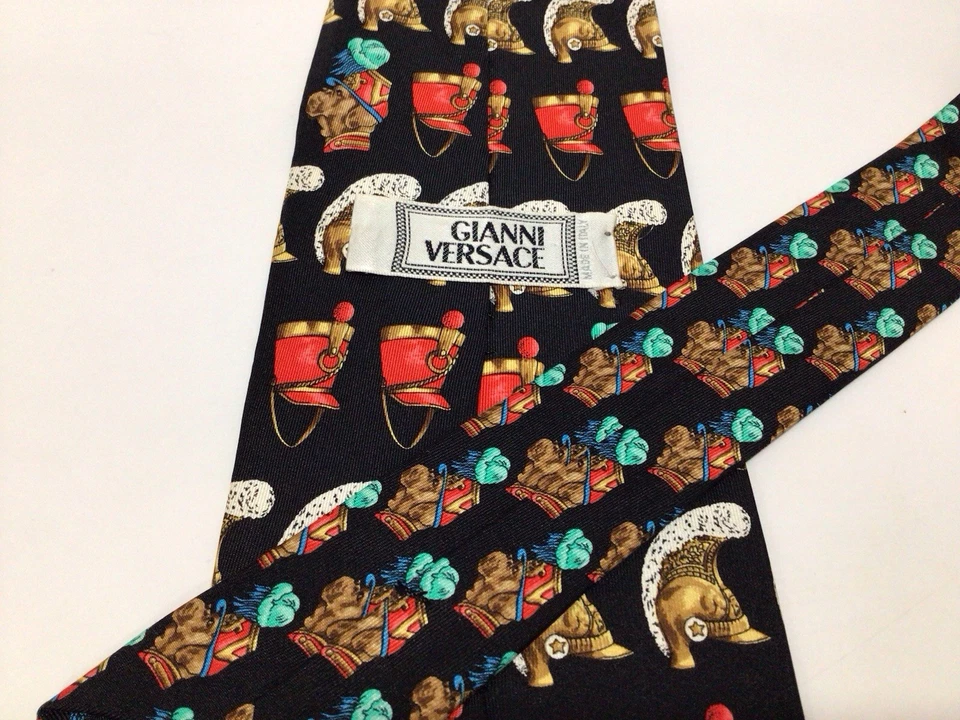 GIANNI VERSACE Icónico CASCOS BULDOG Corbata Shako / Diseñado por el propio Versace años 90 Foto 4 de 4