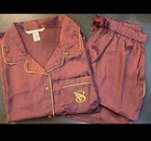 Victoria's Secret Womens bordo Satin Short Pyjama nightwear Set size XXL 16