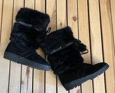 READ Minnetonka Rabbit Fur Suede Winter Boots Black Leather Pompom Aztec MidCalf