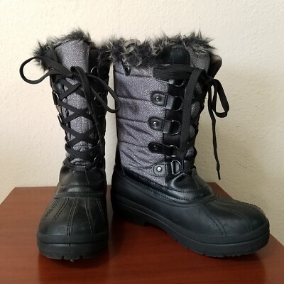 Quest  3M Thinsulate Boots Women Size 8 Water Resistant Grey Winter Snow  X368