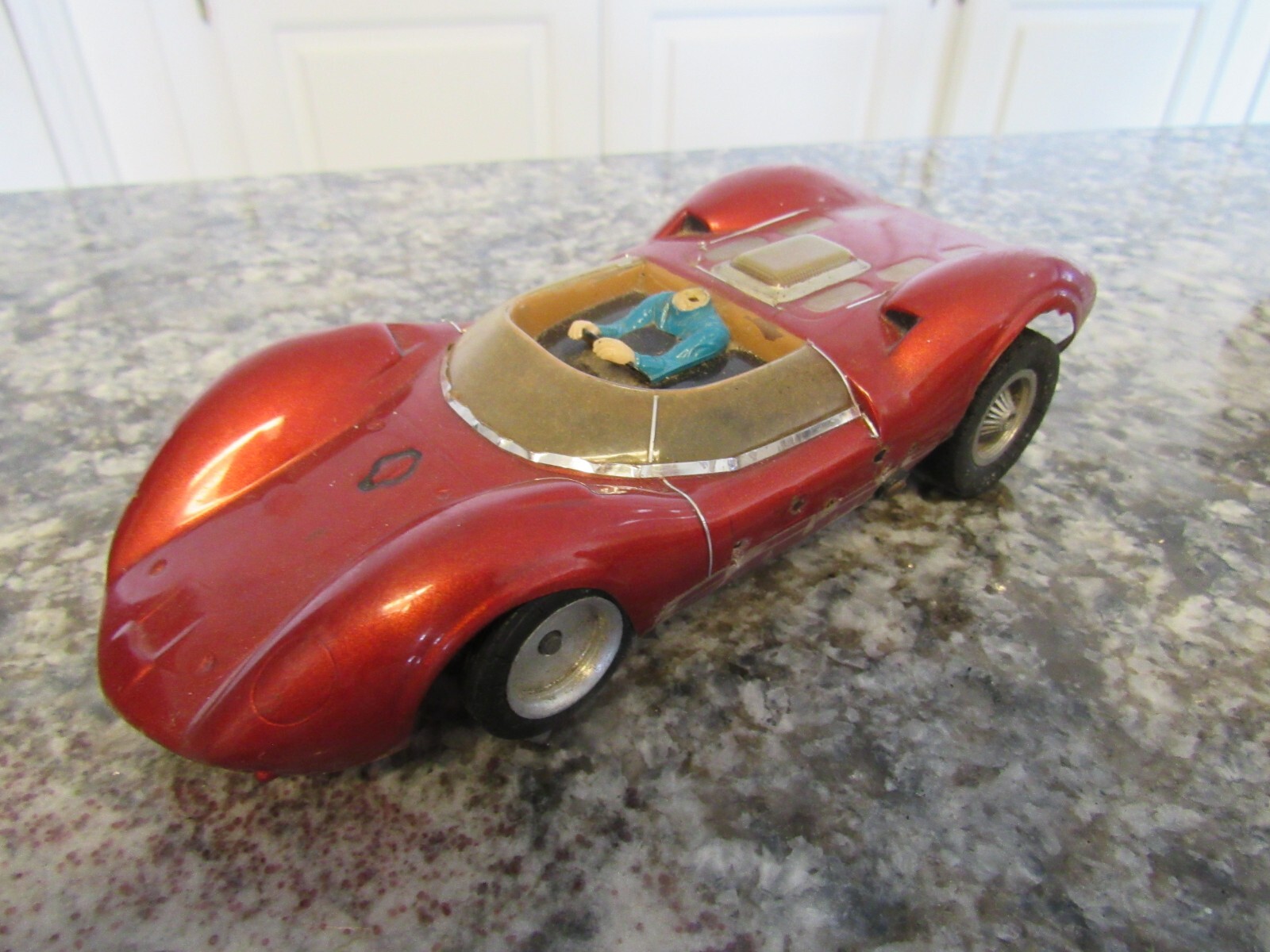 VINTAGE 1960'S MONOGRAM 1/24 SCALE 1/24 SCALE McLaren SLOT CAR Tested