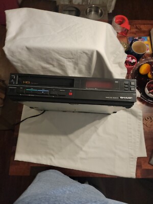 Sharp VC-6846UB. Video Cassette Recorder. No remote
