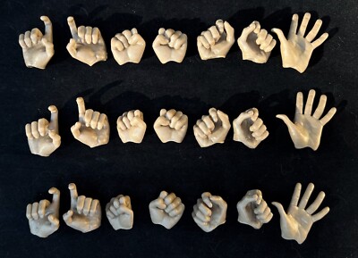 1/6 scale COOMODEL Three Sets of Seven Hands- including Fists, Trigger Hands NEW