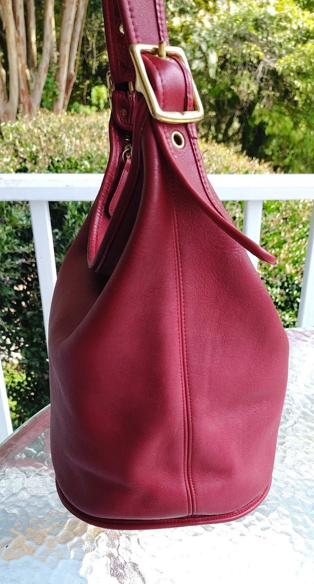 Coach XL 9085 Vintage Cherry Red Leather Feed Sac Duffel Bag