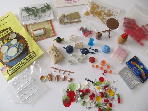 Melody Jane Puppenhaus Miniatur – Grüne Geschirr-Deckel Im Maßstab 1:12