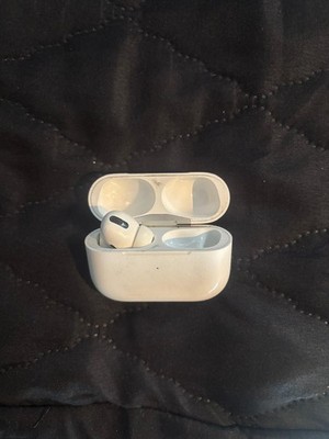 AirPods Pro 1. Gen. Linker Pod und Case Funktionieren Top rechts fehlt