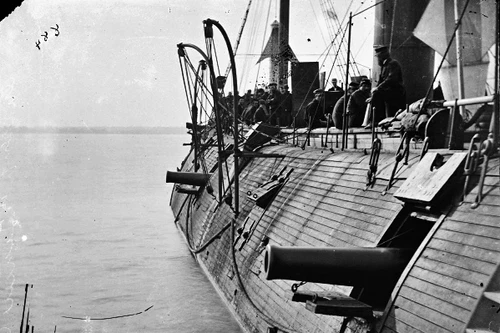 New 5x7 Civil War Photo: Effects of Confederate Fire on the USS GALENA - 1862