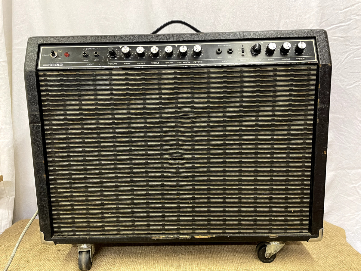 名器 YAMAHA G100・212Ⅲ 中古美品 名器 YAMAHA G100・212Ⅲ 中古美品
