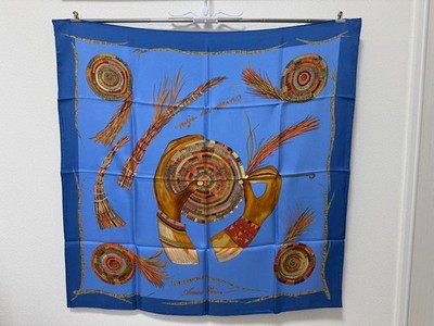 HERMES Scarf Magie des Mains Handwork Charm