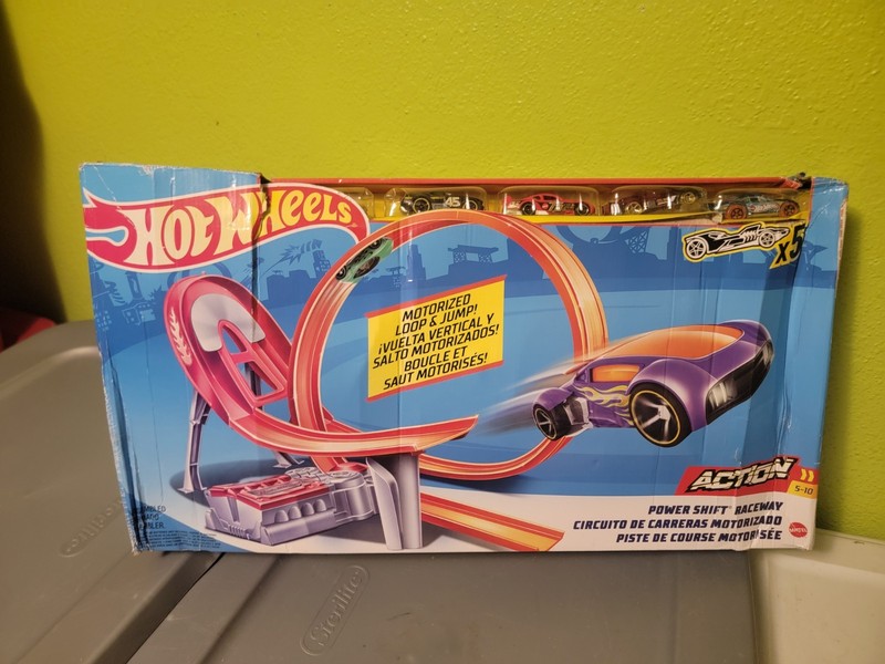 Hot Wheels Action Power Shift Motorized Raceway Track Set w/ 5 Cars - Damage Box