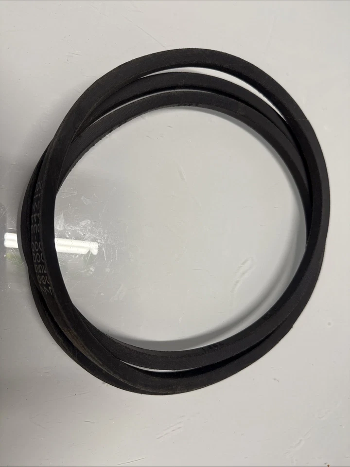 Courroie pour tracteur tondeuse Kubota (7650034710) - Photo 1/4