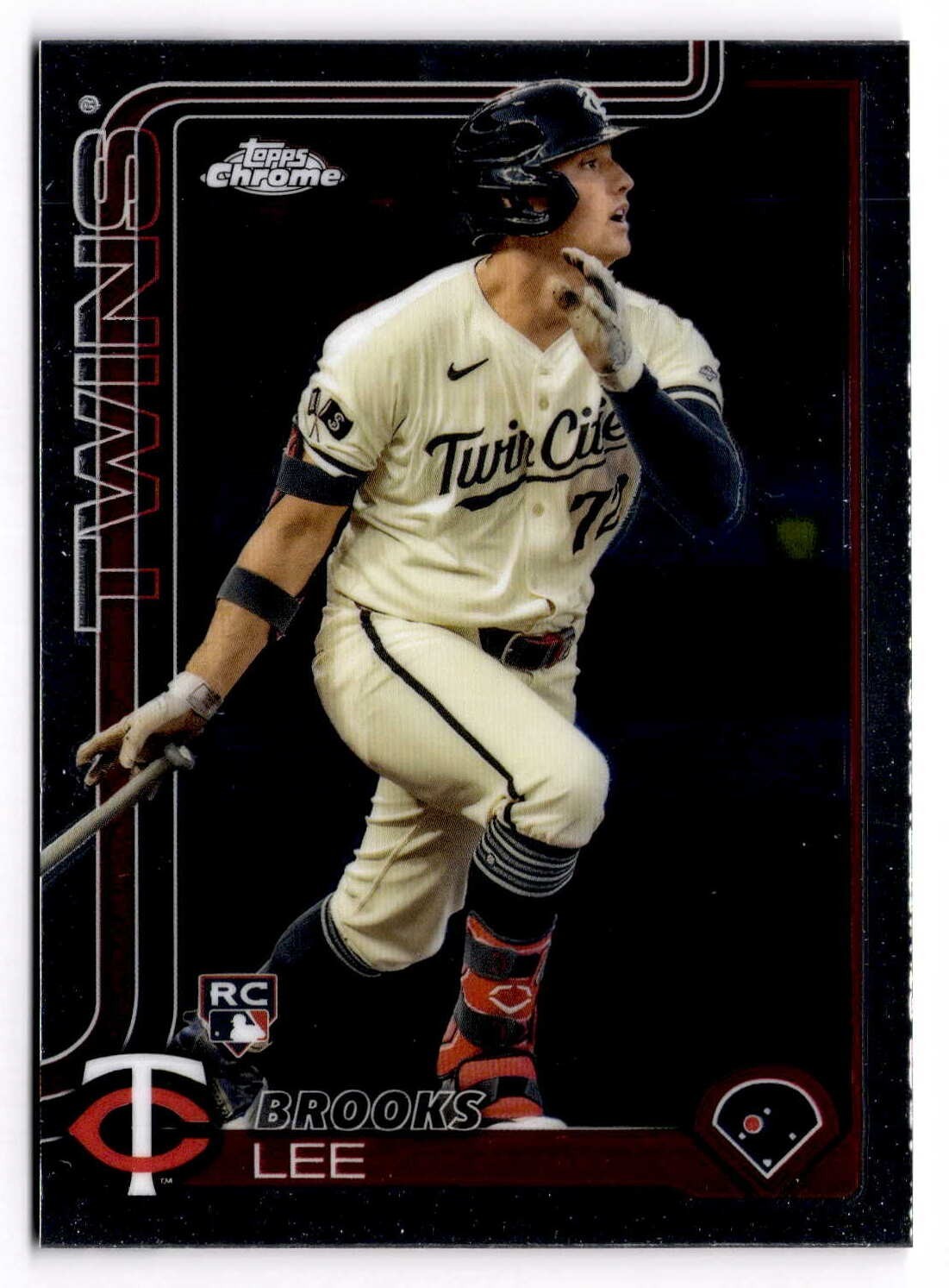 2025 Topps Chrome - Variation Brooks Lee #234 (RC) Minnesota Twins