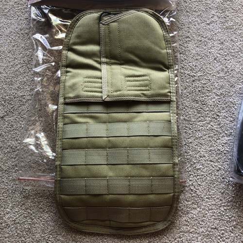BlackWater Gear porta idratazione e vescica kaki 100 oz compatibile militare Molle - Foto 7 di 11
