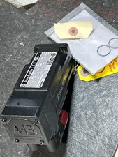 allen bradley mpl-b1530u-vj72aa nos no packaging shelfware