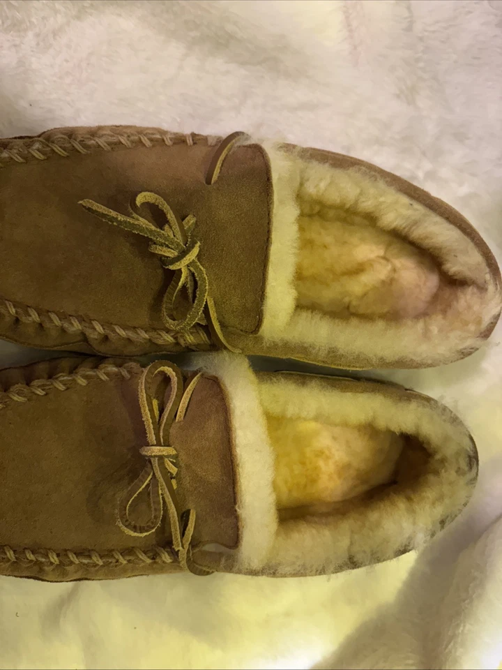 L.L. Bean Men's Wicked Good Moccasins Size 10 Wide - Image 3 of 4