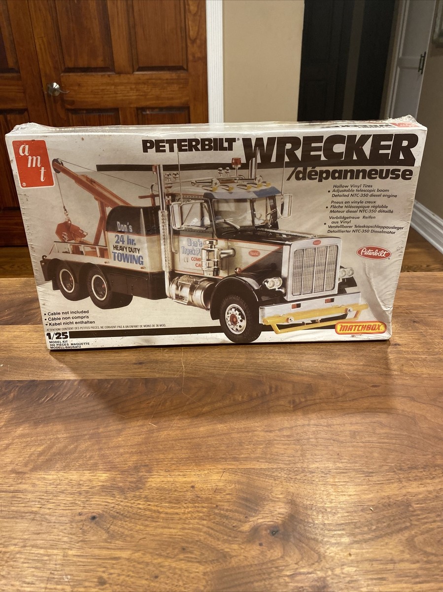 マッチボックス MB66 PETERBILT WRECKER TRUCK s-l1200.jpg