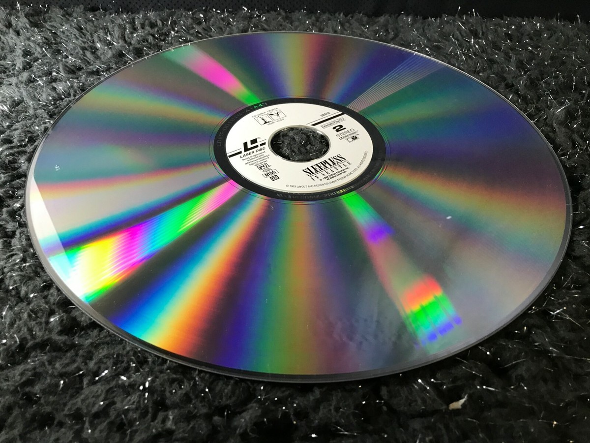 Sleepless In Seattle Deluxe Widescreen Version Laserdisc (VG+/VG+)