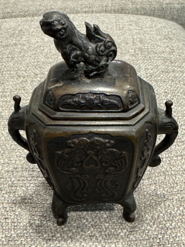 Antique Chinese Bronze Covered Pot with Foo Dog on the Lid – Needs Repair 