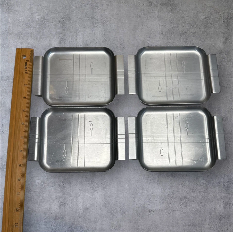 Conjunto de 4 bandejas de lanche vintage de aço inoxidável revere pratos Roma NY Art Deco - Imagem 2 de 4