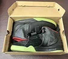 NIKE AIR YEEZY 2 SOLAR Size 12 508214 006 201...
