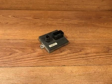 2006-2007 CHEVROLET GMC 2500HD 3500HD DURAMAX 6.6L GLOW PLUG CONTROL MODULE OEM