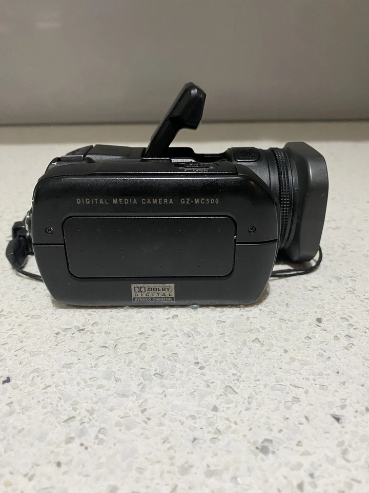 JVC GZ-MC500 AA DEMO 3CCD Everio Digital Media Camera - Image 3 of 4