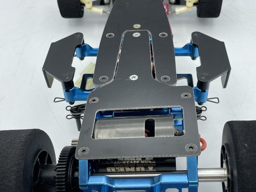 For parts TAMIYA F103 Tyrrell P34 6 wheeler with motor and ESC - Picture 24 of 24