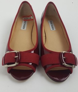 steve madden open toe flats