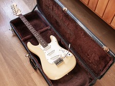 1983 FENDER STRATOCASTER DAN SMITH HYBRID - made in USA