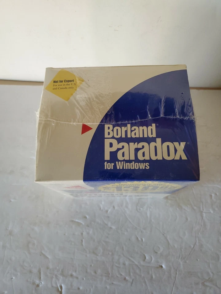 Borland Paradox For Windows 3.1   Version 1.0  NOS Sealed - Image 2 of 4