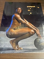 Nnemkadi Ogwumike Autographed 11x14 Los Angeles Sparks Body Shoot Z179