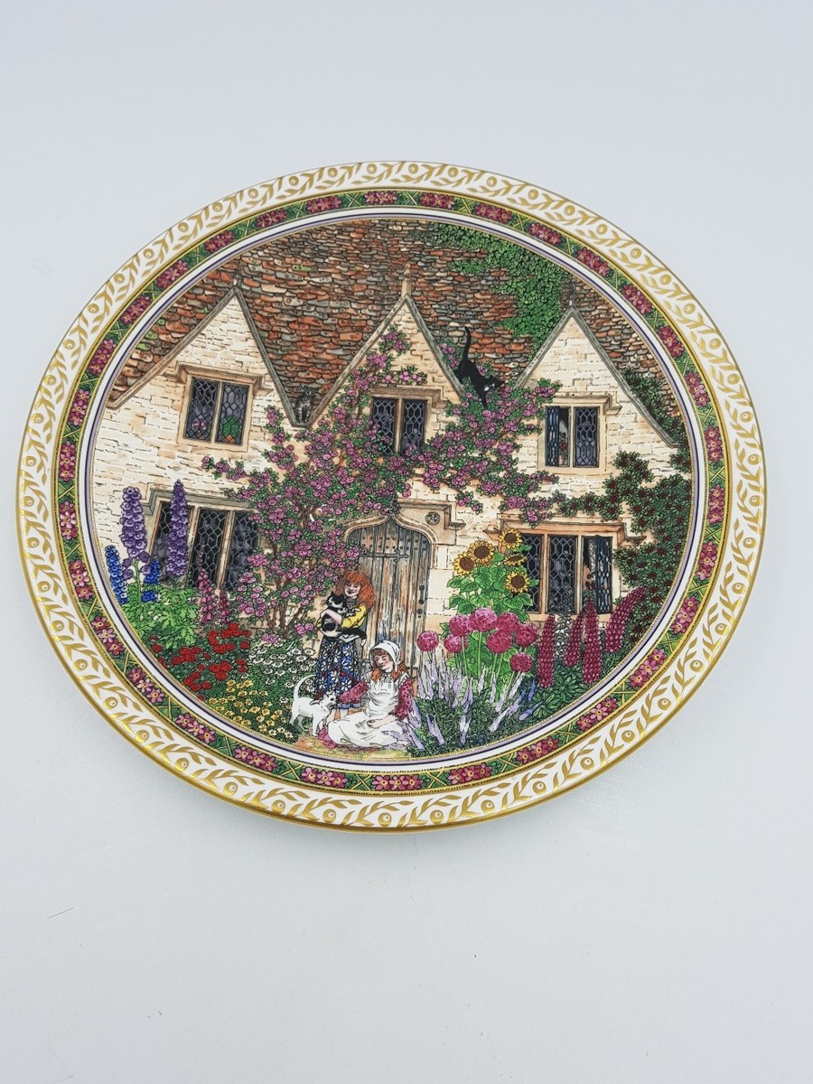 ROYAL WORCESTER SUE SCULLARD BONE CHINA PLATE “COTSWOLD STONE