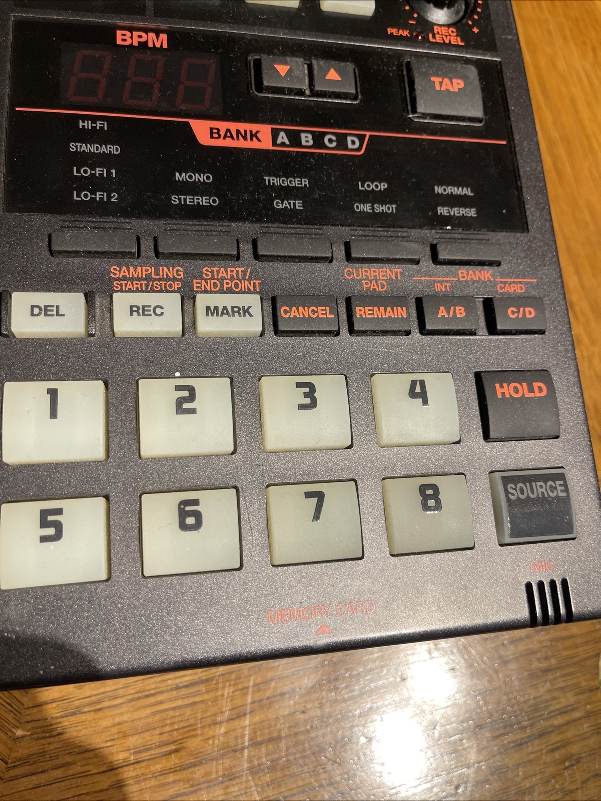 BOSS SP202 Dr. Sample Sampler Looper Drum Machine Roland Q21