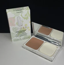 Clinique Acne Solutions Powder Makeup 18 Sand (M-N)  0.35 oz NIB