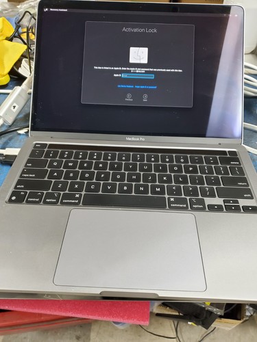 Apple MacBook Pro A2338 2020 M1 *AS IS/Read/Unknown Specs* | LP752