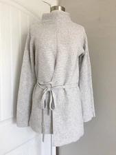 VINCE LIGHT GRAY WOOL CASHMERE RIBBED KNIT BELTED SWEATER SIZE M