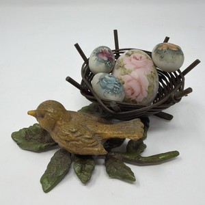 Vintage Bird Nest Centerpiece with Hand-Painted Eggs – Metal Bird Floral Decor