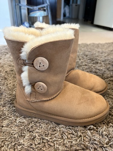 EVERAU Twin Button Chestnut Boot US 6 EU 37