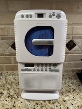 Splash Proof CD Shower AM/FM Radio SCD-2001