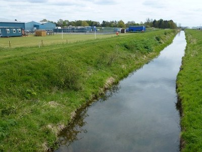 Foto A2 Soham Lode neben G's Factory, Barway, Cambridgeshire G's c2015