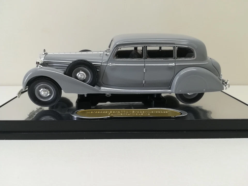 Mercedes Benz 770 Grosser Pullman Limousine - 1938 - 1:43 Signature Models - Immagine 3 di 4