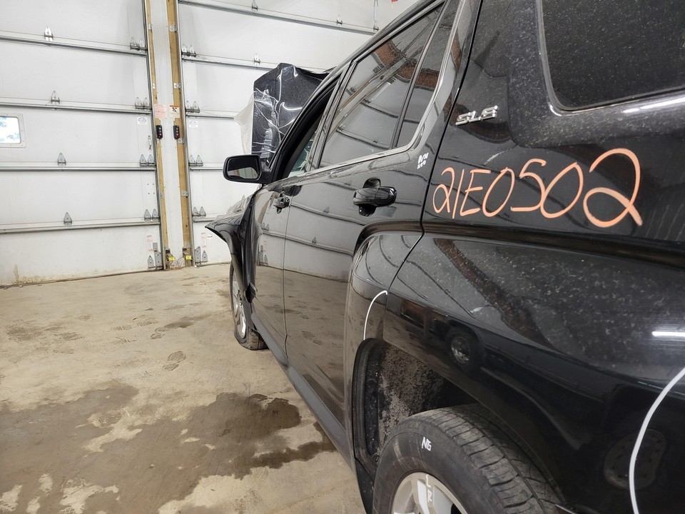 16-17 GMC TERRAIN DRIVER LEFT REAR SIDE POWER DOOR EBONY TWILIGHT PAINT ...