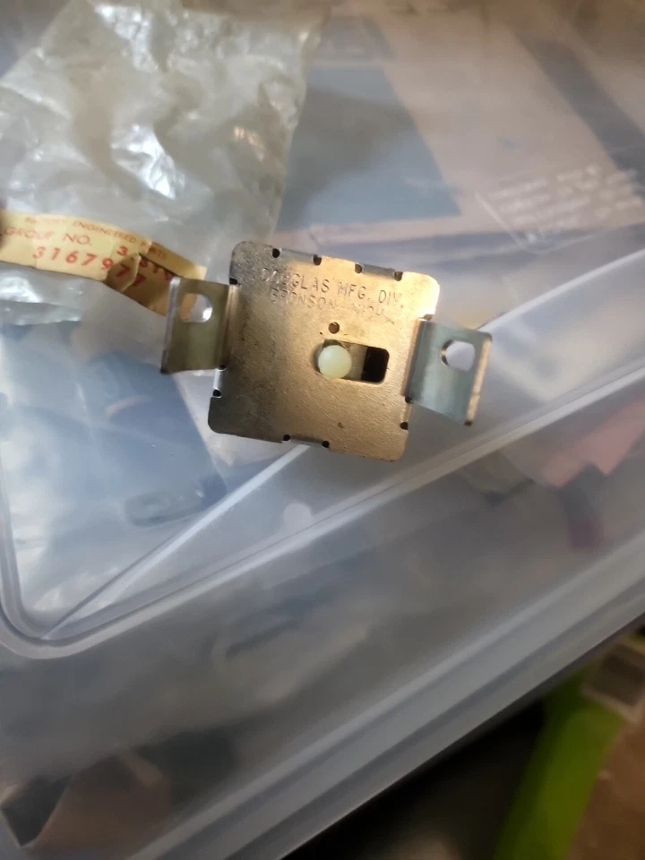 Nuevo de Lote Antiguo 1963-1966 AMC Classic Marlin American Ambassador Interruptor de Respaldo AMC # 3167977 Foto 2 de 4