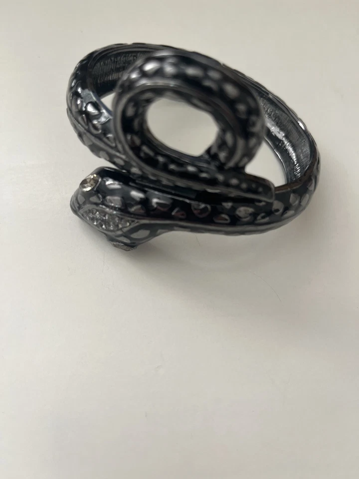 DEBENHAMS SILVER BLACK SPARKLY EYES Spring Hinged SNAKE BRACELET New in Box - Image 3 of 4