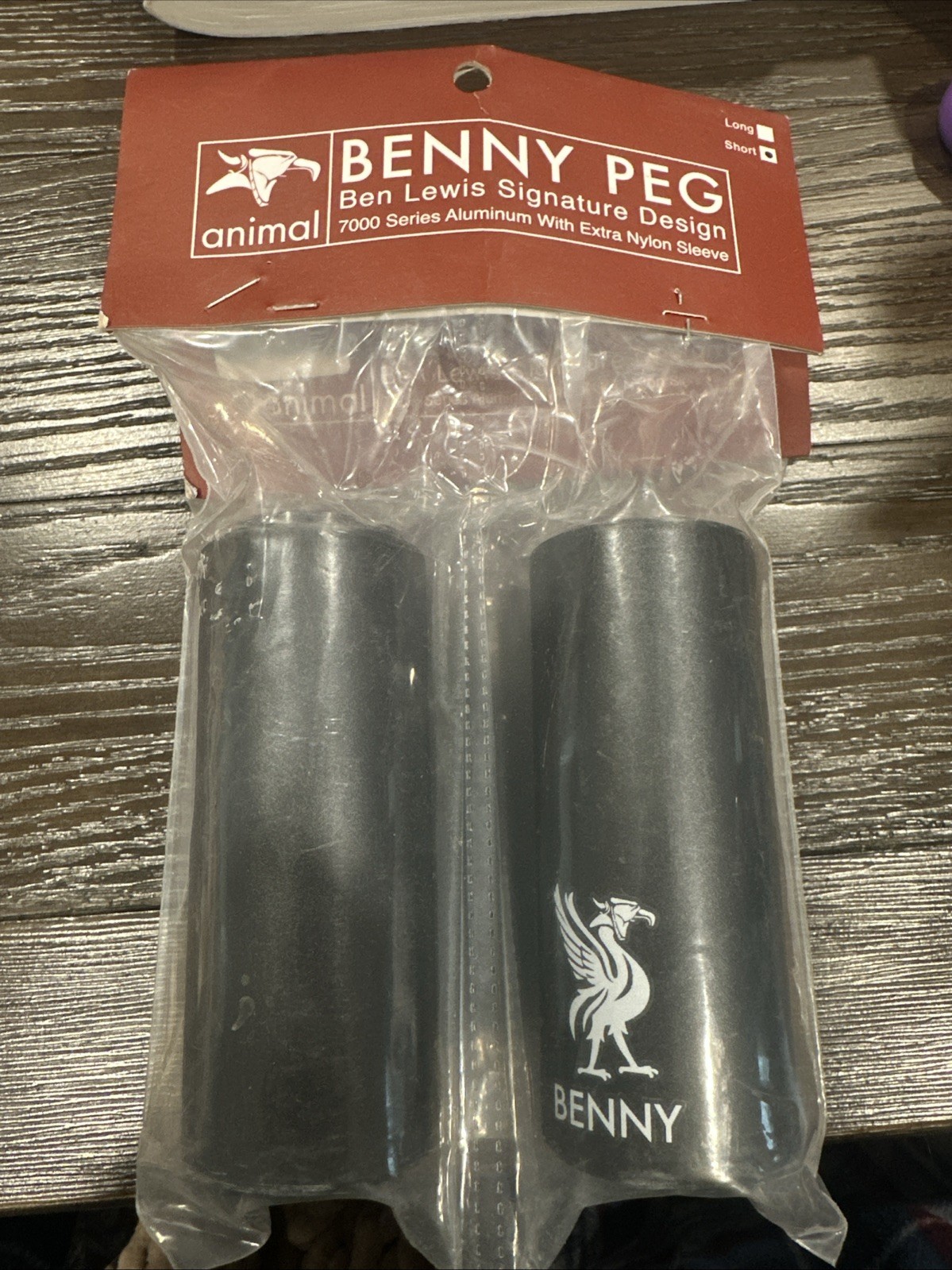 Benny Peg Short With Extra Sleeve