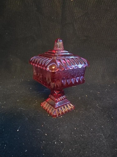 Vintage Jeanette Glass  WEDDING CAKE BOX Pedestal Candy Dish & Lid - RUBY RED