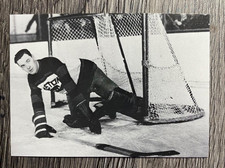 1991 BOSTON BRUINS SPORTS ACTION B&W HOCKEY CARD = TINY THOMPSON